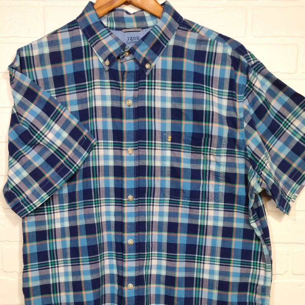 Izod Saltwater men's purple and blue plaid button short sleeve shirt. XL cotton